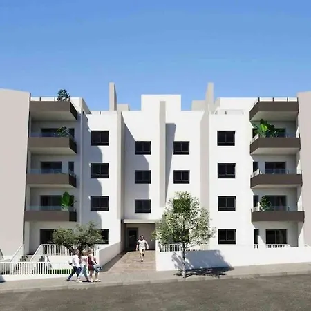 Appartement New With 80m2 Garden Close To Torrevieja Alicante San Miguel De Salinas